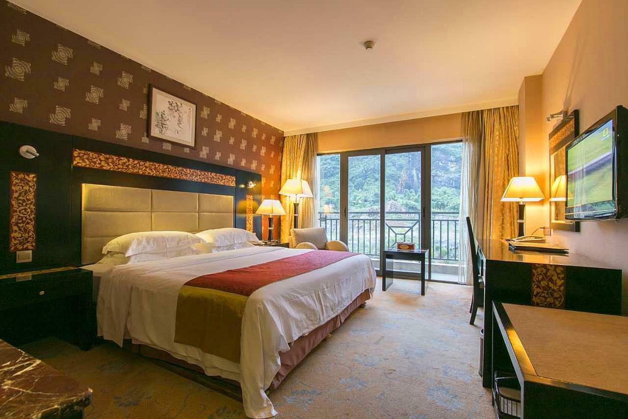 Jasper International Hotel Yangshuo Esterno foto
