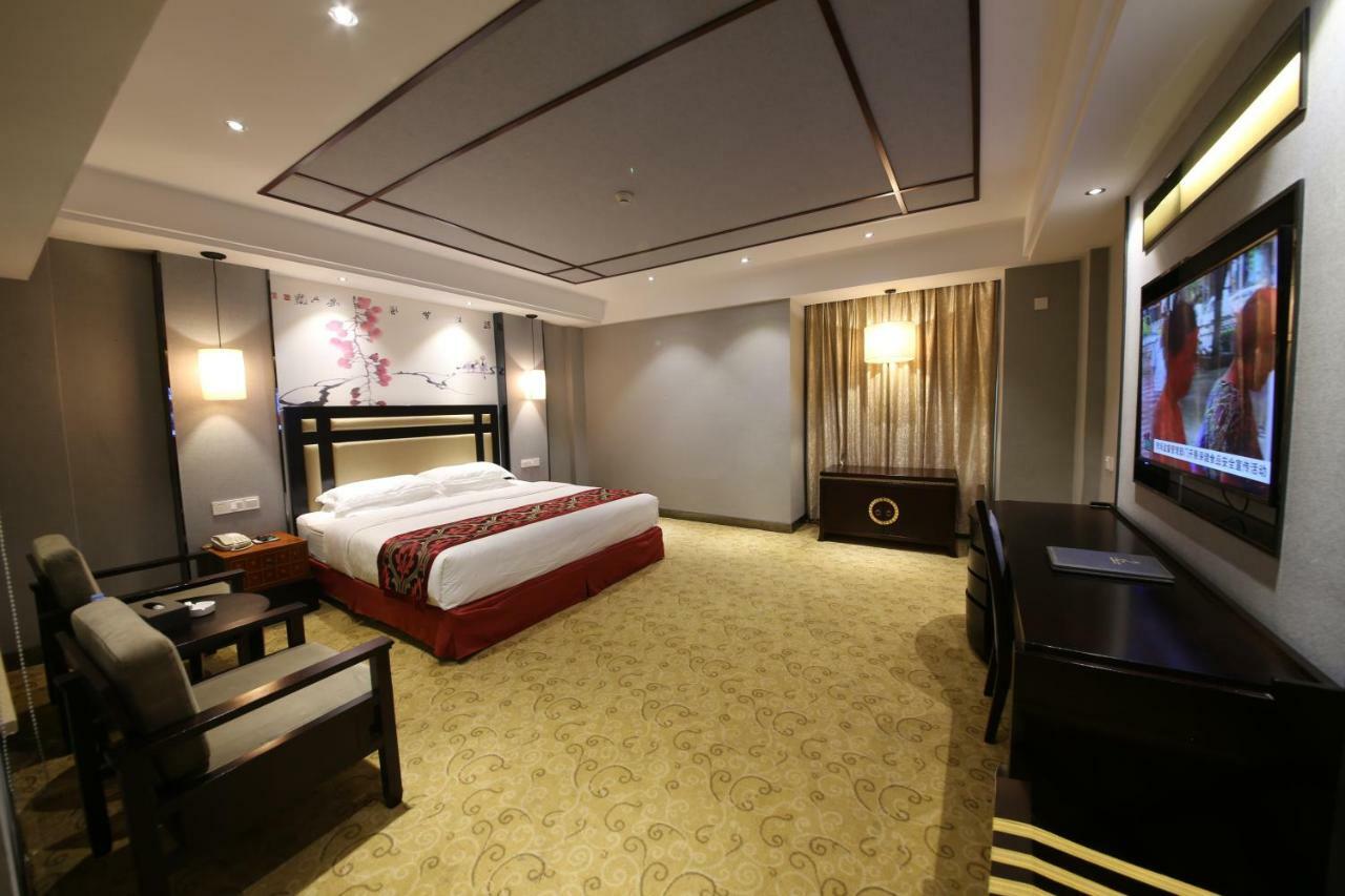 Jasper International Hotel Yangshuo Esterno foto